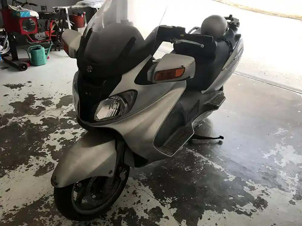 Nuova Carrozzeria di Autohaga per il Suzuki Burgman 400